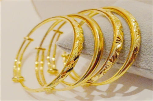 万足金项链回收